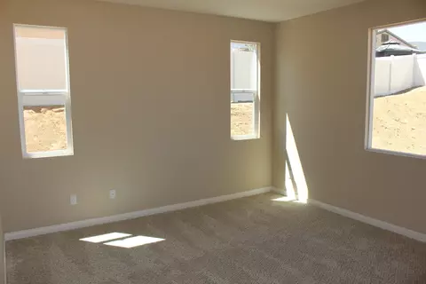 1302 Arabella, Tehachapi, CA 93561 photo 9
