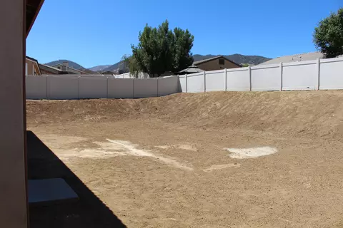 1302 Arabella, Tehachapi, CA 93561 photo 16
