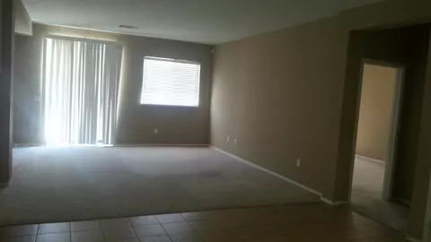 2762 Garnet Ln, Lancaster, CA 93535 photo 3