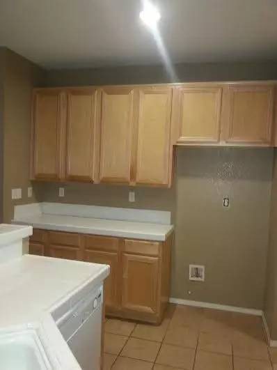 2762 Garnet Ln, Lancaster, CA 93535 photo 13