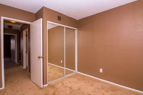 1113 Kildare St E, Lancaster, CA 93535 photo 29
