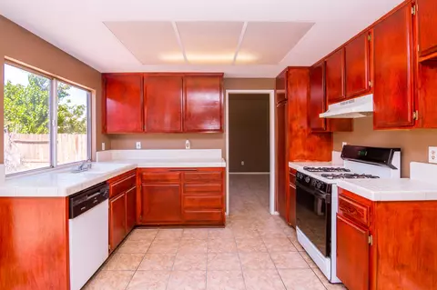 1113 Kildare St E, Lancaster, CA 93535 photo 19