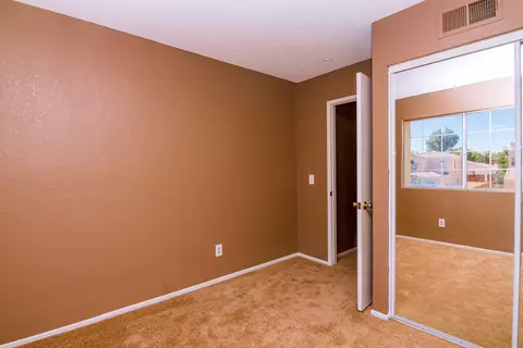 1113 Kildare St E, Lancaster, CA 93535 photo 30