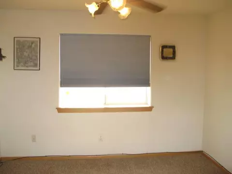 11960 Middleton Rd, Phelan, CA 92371 photo 22