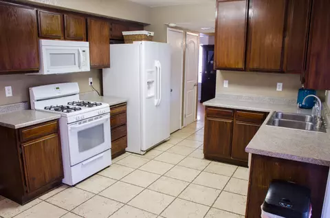 37228 Bunker Ct, Palmdale, CA 93550 photo 10
