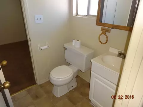 44457 2nd St E, Lancaster, CA 93535 photo 9