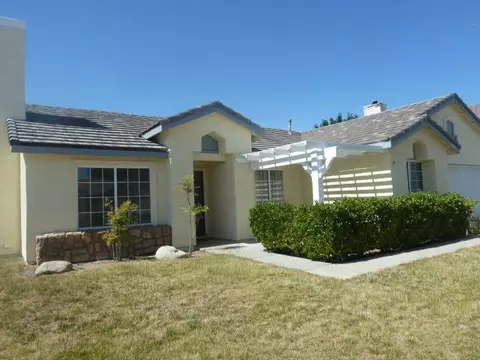 4098 Avenue R6 E, Palmdale, CA 93552 photo 2