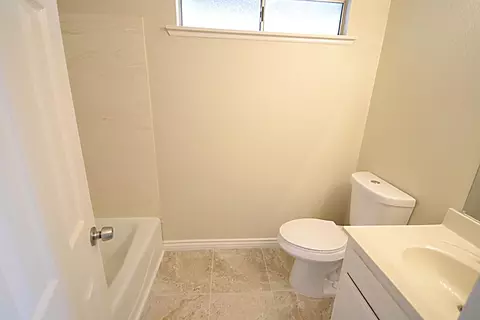 1025 Herzel Ave, Lancaster, CA 93535 photo 15