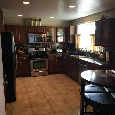 6331 Avenue J2 W, Lancaster, CA 93536 photo 30