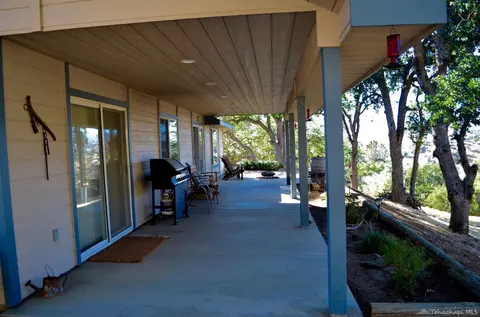 30401 Drake Ct, Tehachapi, CA 93561 photo 21