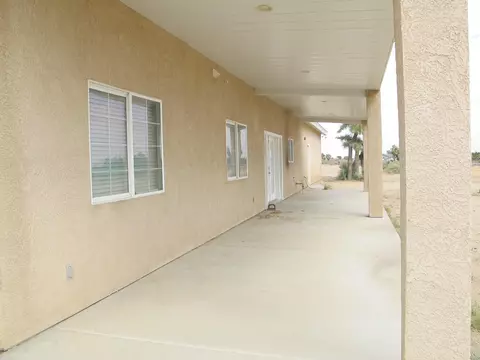 5580 Daisy Ln, Phelan, CA 92371 photo 5