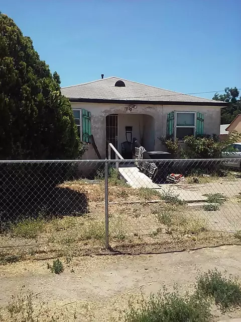 110 J St W, Tehachapi, CA 93561 photo 1