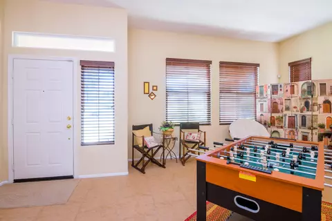 5613 Crane Ct, Palmdale, CA 93551 photo 2