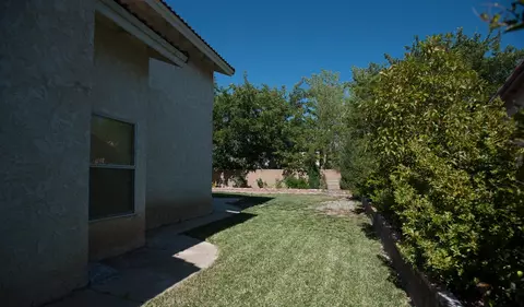 44214 Olympus Dr, Lancaster, CA 93536 photo 15
