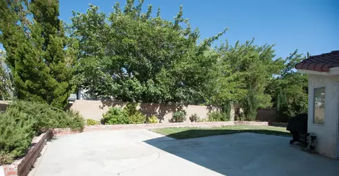 44214 Olympus Dr, Lancaster, CA 93536 photo 14