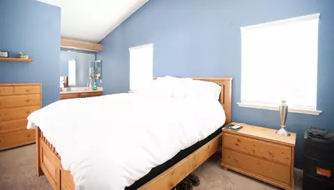 44214 Olympus Dr, Lancaster, CA 93536 photo 5