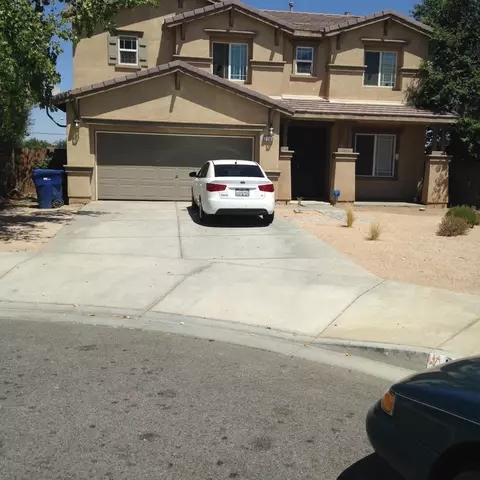 1751 Ivesbrook St E, Lancaster, CA 93535 photo 1
