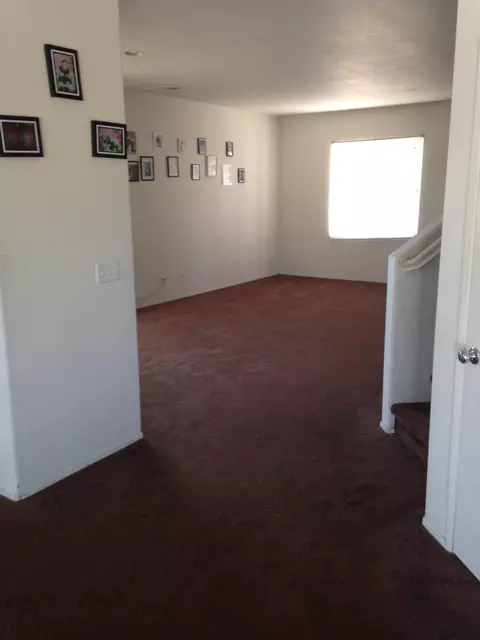 1751 Ivesbrook St E, Lancaster, CA 93535 photo 3