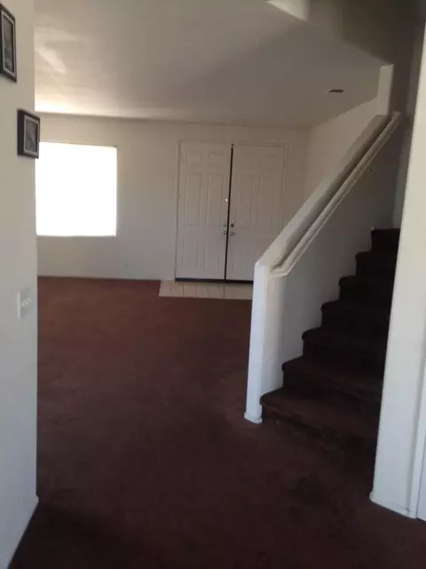 1751 Ivesbrook St E, Lancaster, CA 93535 photo 4