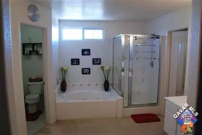 1845 Hart St W, Lancaster, CA 93534 photo 3