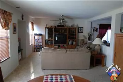 1845 Hart St W, Lancaster, CA 93534 photo 5