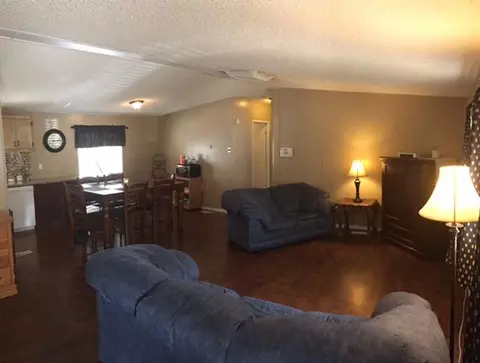 2545 Ave I E #22, Lancaster, CA 93535 photo 4