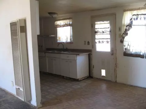 13143 Margo St, Edwards, CA 93524 photo 5