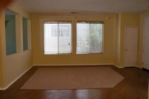 36728 Windtree Cir, Palmdale, CA 93550 photo 3