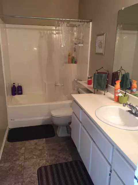 237 Tahquitz Pl, Palmdale, CA 93550 photo 8