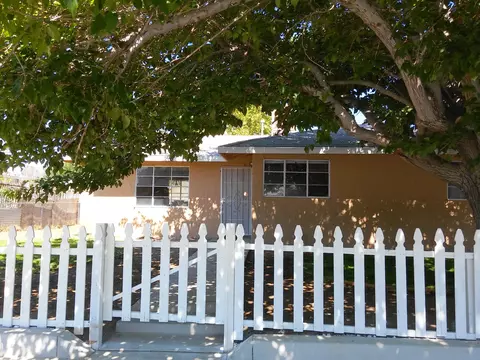 38632 30th St E, Palmdale, CA 93550 photo 3