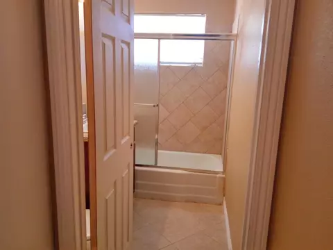 38632 30th St E, Palmdale, CA 93550 photo 9
