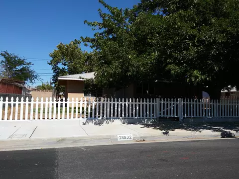 38632 30th St E, Palmdale, CA 93550 photo 4