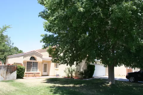 44829 Calston Ave, Lancaster, CA 93535 photo 3