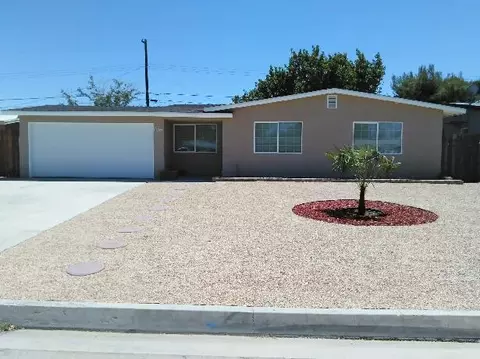 1602 Avenue Q6 E, Palmdale, CA 93550 photo 1