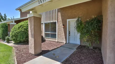 2831 Avenue J4 W, Lancaster, CA 93536 photo 3