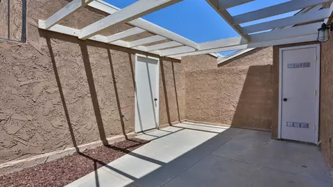 2831 Avenue J4 W, Lancaster, CA 93536 photo 18