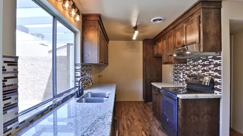 2831 Avenue J4 W, Lancaster, CA 93536 photo 6