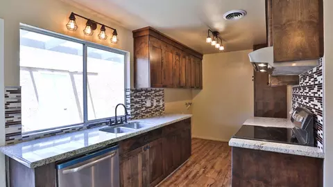 2831 Avenue J4 W, Lancaster, CA 93536 photo 5