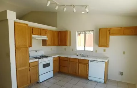 3062 Hildreth Ct, Lancaster, CA 93535 photo 6