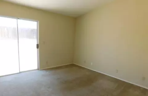 3062 Hildreth Ct, Lancaster, CA 93535 photo 10