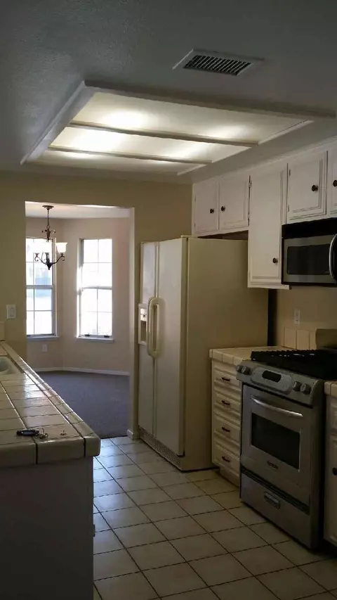44200 Ruthron Ave, Lancaster, CA 93536 photo 4
