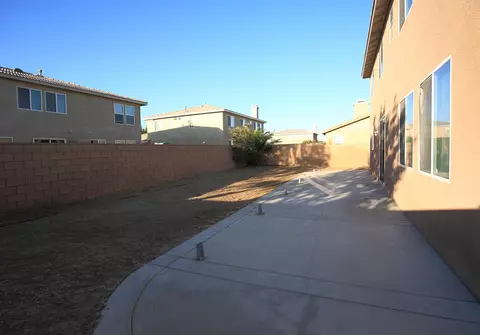 2745 Norberry St E, Lancaster, CA 93535 photo 4