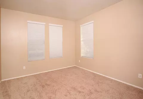 2745 Norberry St E, Lancaster, CA 93535 photo 12