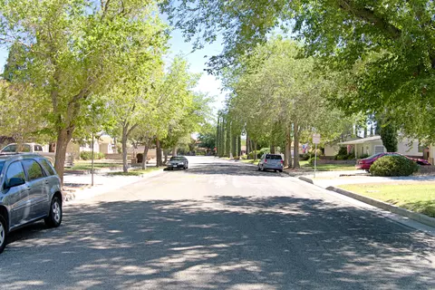 44853 Kingtree Ave, Lancaster, CA 93534 photo 39