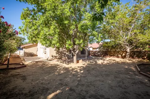 1825 Acosta St, Lancaster, CA 93535 photo 18