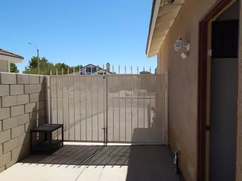 43251 32nd St E, Lancaster, CA 93535 photo 27