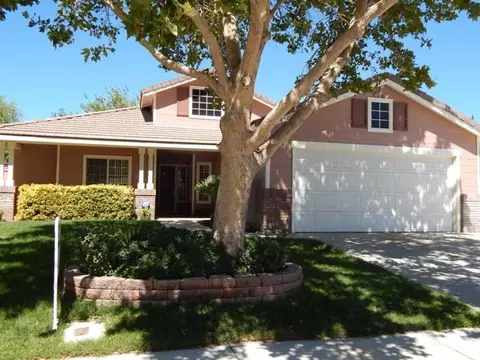 43251 32nd St E, Lancaster, CA 93535 photo 2
