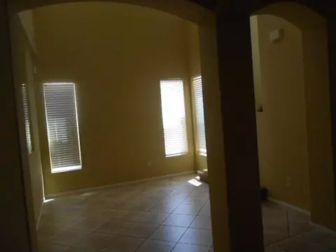 38204 Evette Ct, Palmdale, CA 93550 photo 8