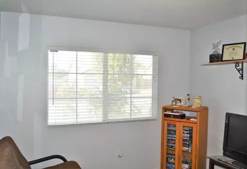 534 Koufax Dr, Lancaster, CA 93535 photo 13