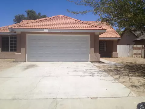 2061 Thomas Dr, Lancaster, CA 93535 photo 1
